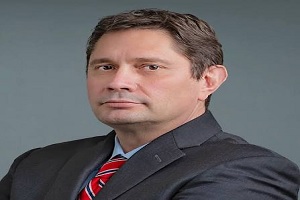 Dr. Christopher Wolfgang