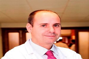 Dr. Javier Cortés Castán