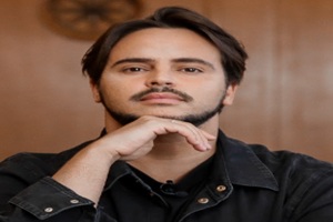 Yanis Marshall